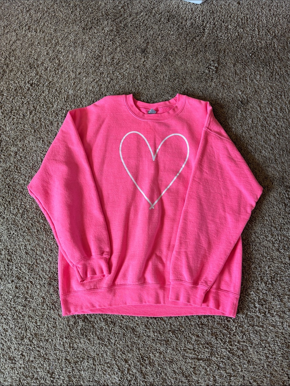 Gildan Pink Crewneck Sweatshirt with White Heart Graphic